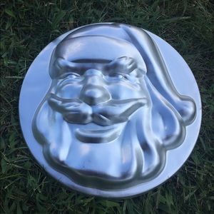 Wilton Santa cake pan 503-555